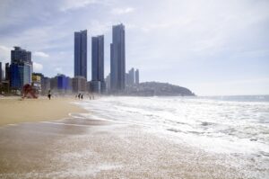 夏休みに家族旅行で行くべき海水浴場ランキングは？