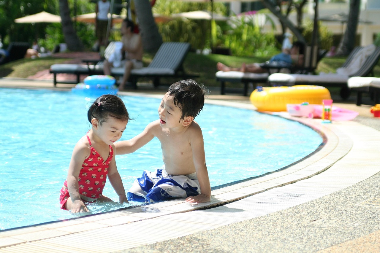 夏休みの家族旅行に使える割引クーポンと値引き情報は？