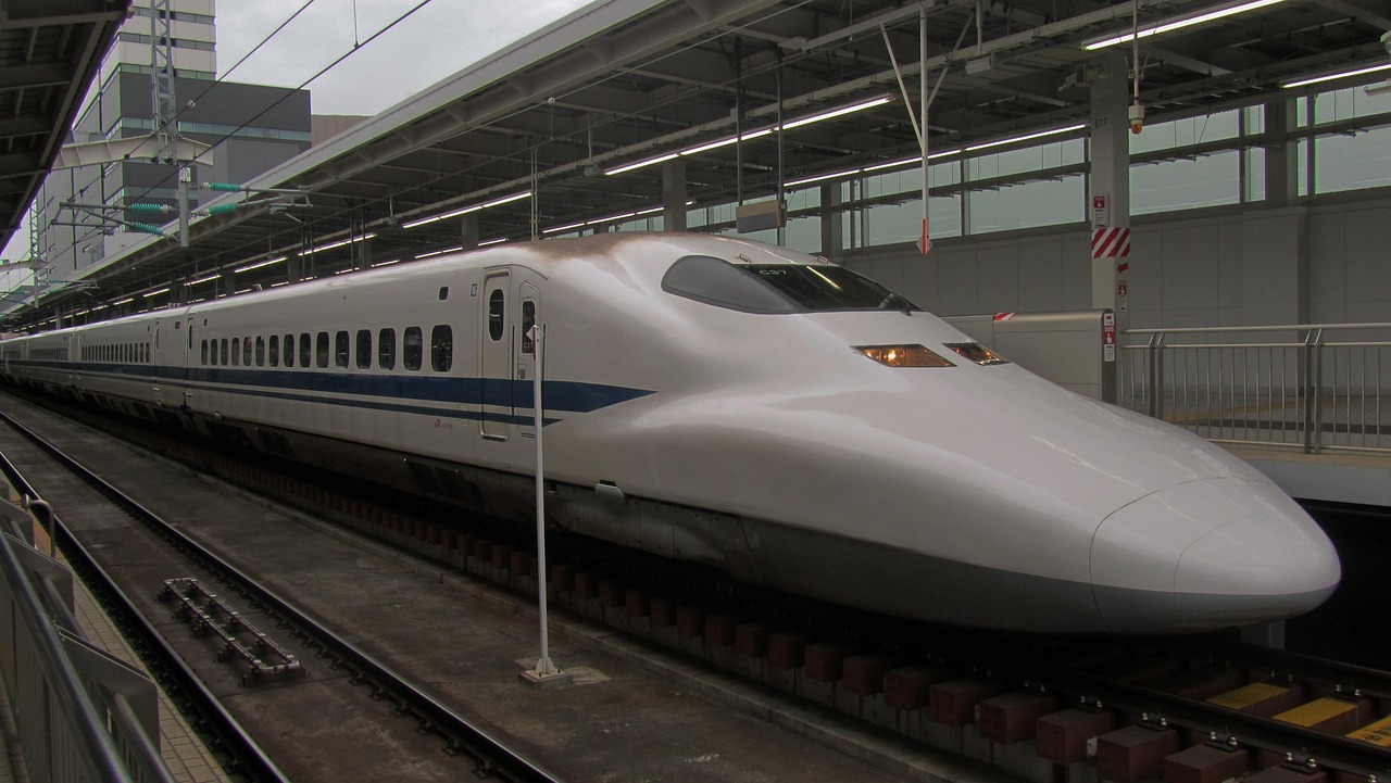 夏休みの家族旅行に最適な新幹線こだまの割安プランは？