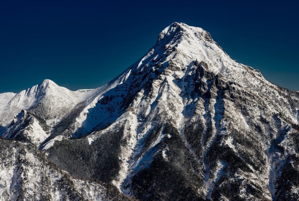 夏休みの家族旅行に最適な八ヶ岳での星空観察スポットは？