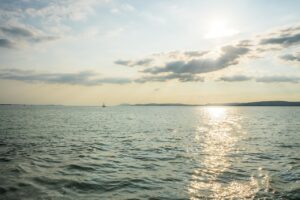 夏休みの家族旅行に最適な国内の富士五湖での子連れ夏の楽しみ方は？