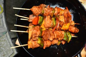 夏休みに家族旅行でBBQができる国内の宿はどこ？