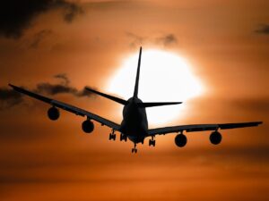 夏休みの家族旅行での国内の悩みを解決する方法は？