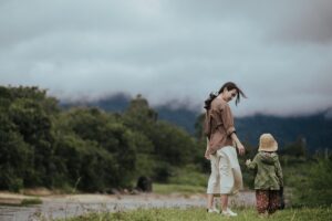 夏休みの家族旅行で国内を楽しむための家族4人の予算は5万で足りる？