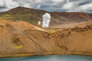 夏休みの家族旅行でのトラブル回避方法は？